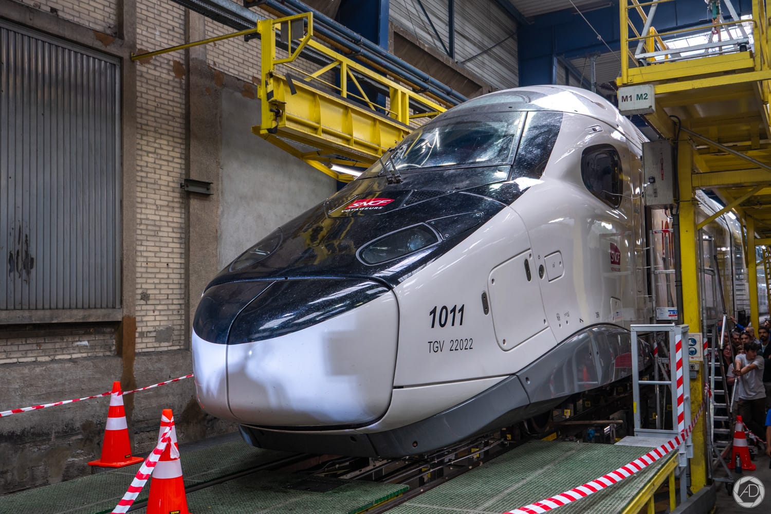 Découverte du TGV M au technicentre Atlantique