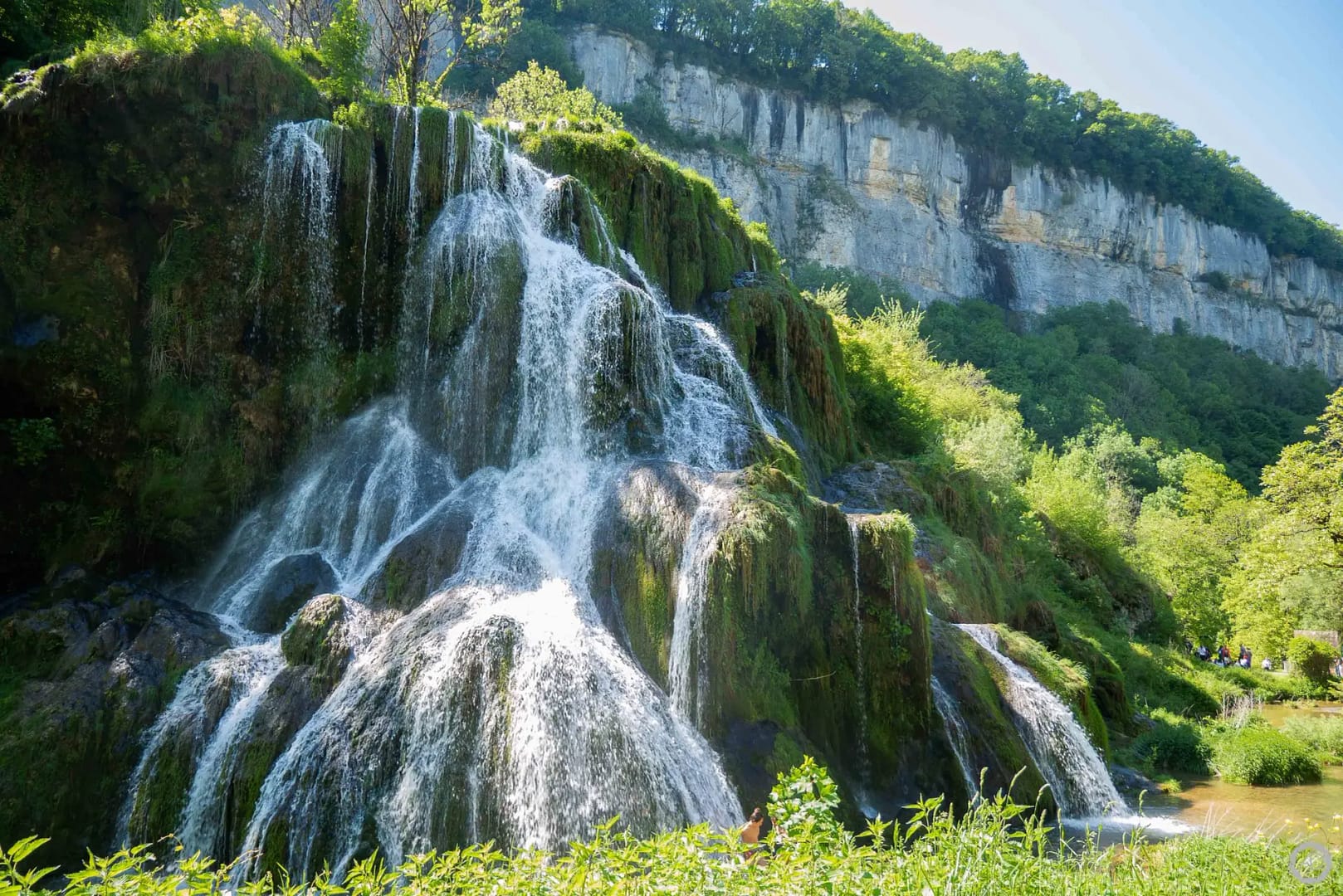 Baume les Messieurs – randonnée autour de la cascade des tufs